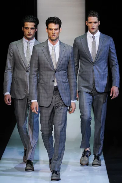 Look 2